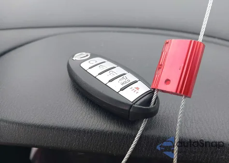 2014 Nissan Pathfinder Platinum из США, поврежденный, VIN 5N1AR2MM1EC621655